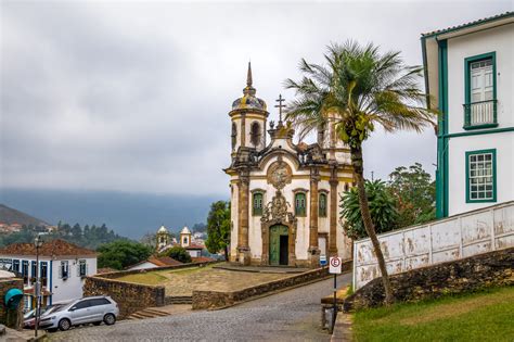 Burials Along the São Francisco River: A Glimpse into 9th Century Rituals and Social Dynamics in Ancient Brazil